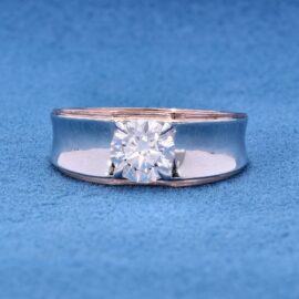 18KT Female Solitaire 5.8 Ring