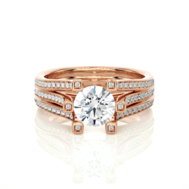 18KT Female Pave 8.29 Ring