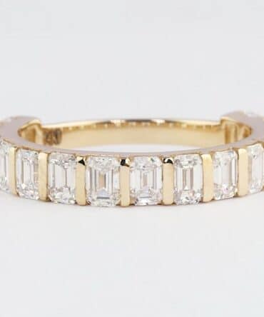 FEMALE BANDS RING
