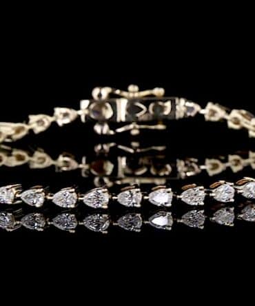 FEMALE TENNIS BRACELET