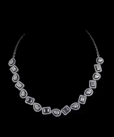 FEMALE DIAMONDS NECKLACES NECKLACE SET