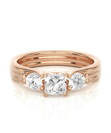 FEMALE THREE STONE RING
